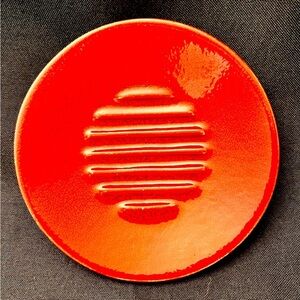 Croft & Barrow Red Ceramic Soap Dish Glossy Ribbed Round Bathroom Vanity Tray